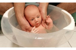 Mergulho de Amor: Guia Completo para Ofurôs de Bebê