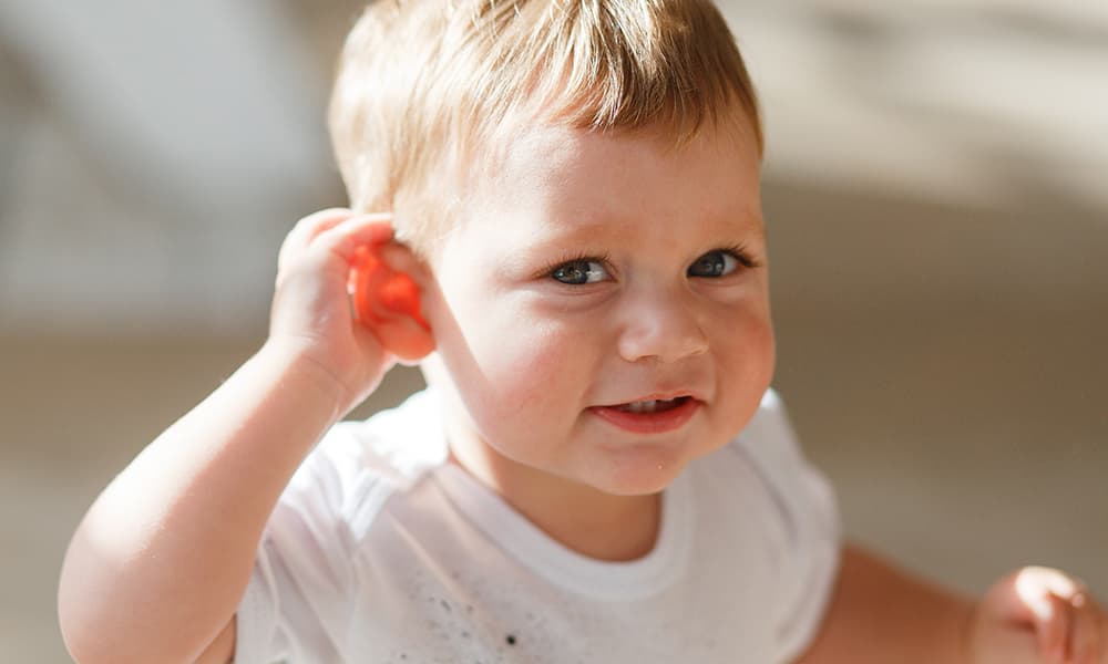 Ouvidinhos Felizes: Cuidados Essenciais para Proteger os Ouvidos do Seu Bebê